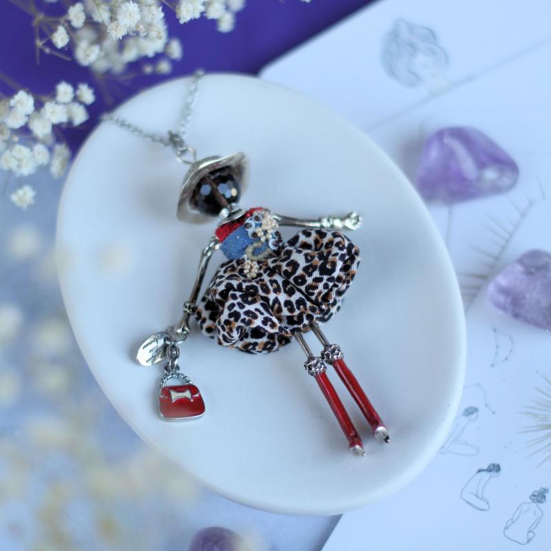 PENDENTIF ART NOUVEAU OPALE, PERLE, DIAMANTS ET EMAIL