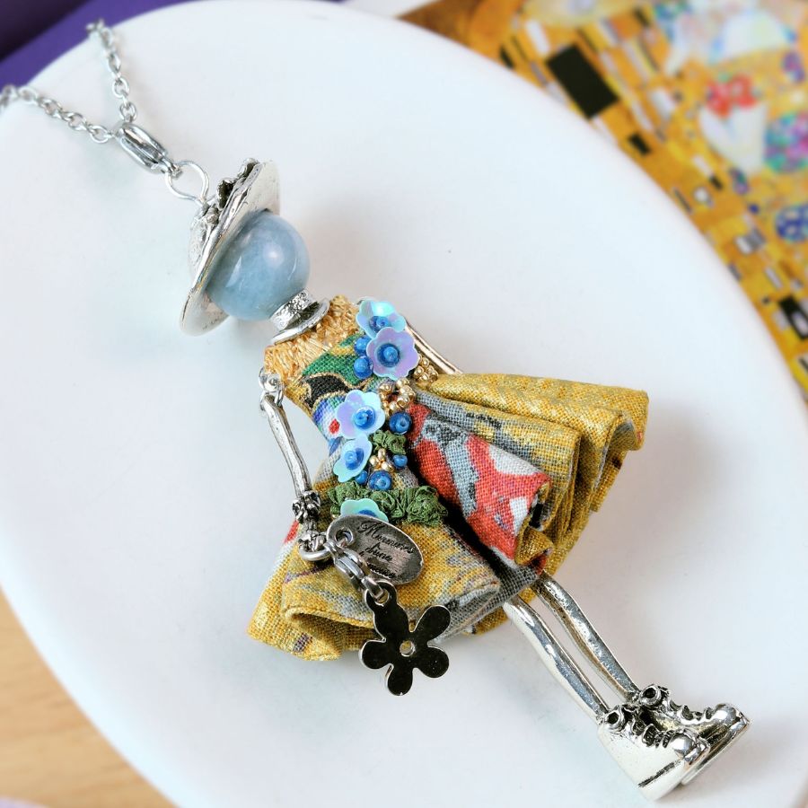 Sélection de pierres naturelles (Aventurine, Améthyste) et chutes de soie précieuse pour bijoux lithothérapie collection Klimt.- Murmures d'une charmeuse