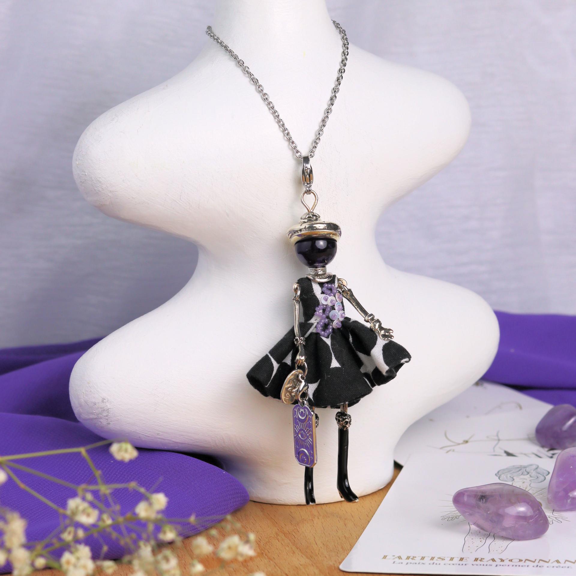 bijou en améthyste avec pendentif poupée articulée rock et glamour - Murmures d'une charmeuse