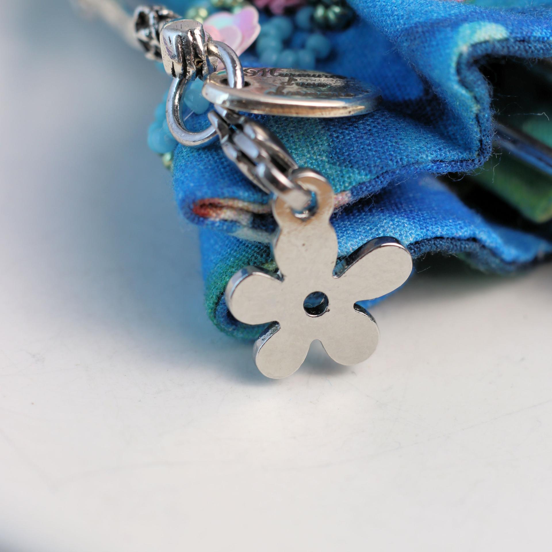 Collier original femme rock et glamour fait main en France - Murmures d'une charmeuse