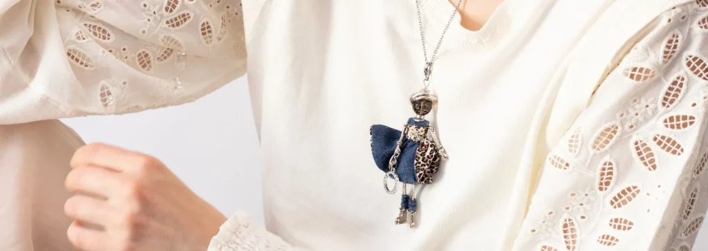 Bijoux talisman unique pour femme | Murmures d'une charmeuse 