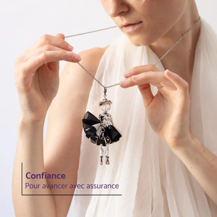 Pendentifs femme avec pierres naturelles pour la confiance en soi Pendentifs femme avec pierres naturelles pour la confiance en soi