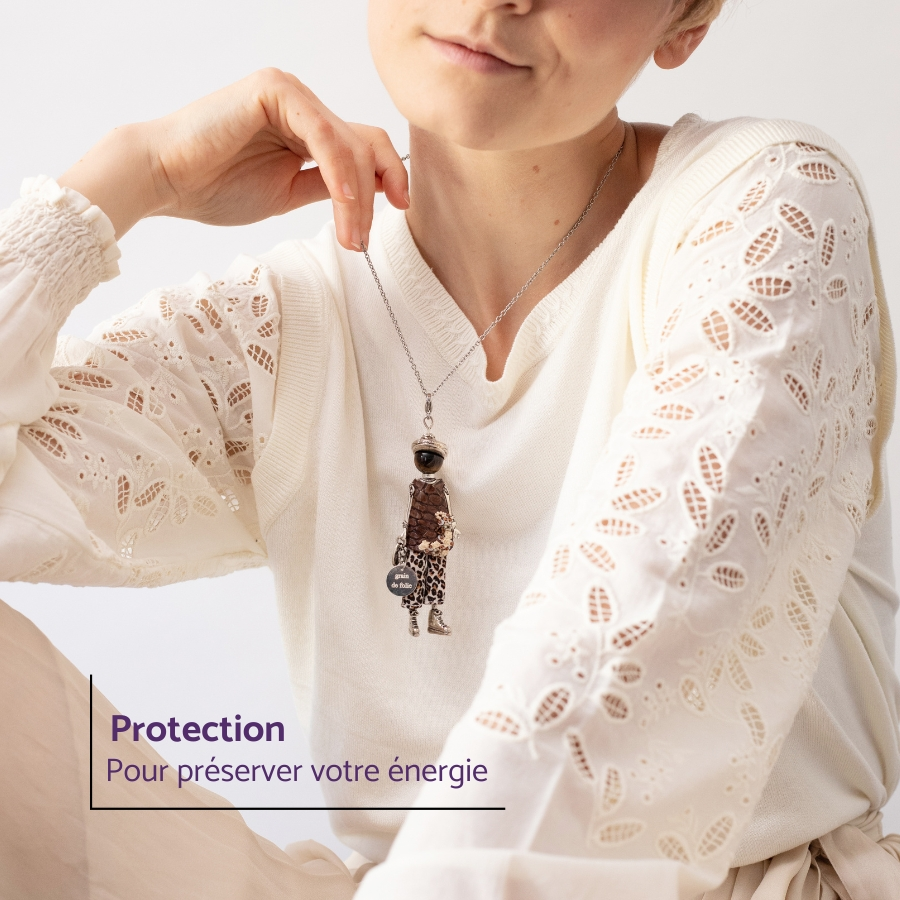 Pendentifs poupées pour la protection au quotidien Pendentifs poupées pour la protection au quotidien